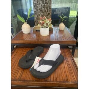 Reef Black Sandals Comfortable Summer Footwear